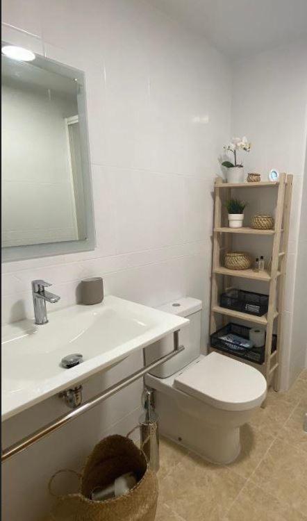 Centrico Apartamento Con Todo A Estrenar En La Playa Santa Pola Exterior foto