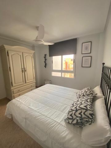 Centrico Apartamento Con Todo A Estrenar En La Playa Santa Pola Exterior foto